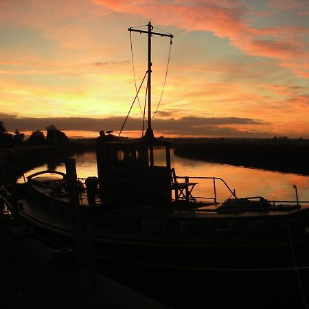 The Cockatrice B&B Reedham Exteriör bild